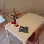 Belltent 't Bievink - Buitengewoon Overnachten 豪华帐篷